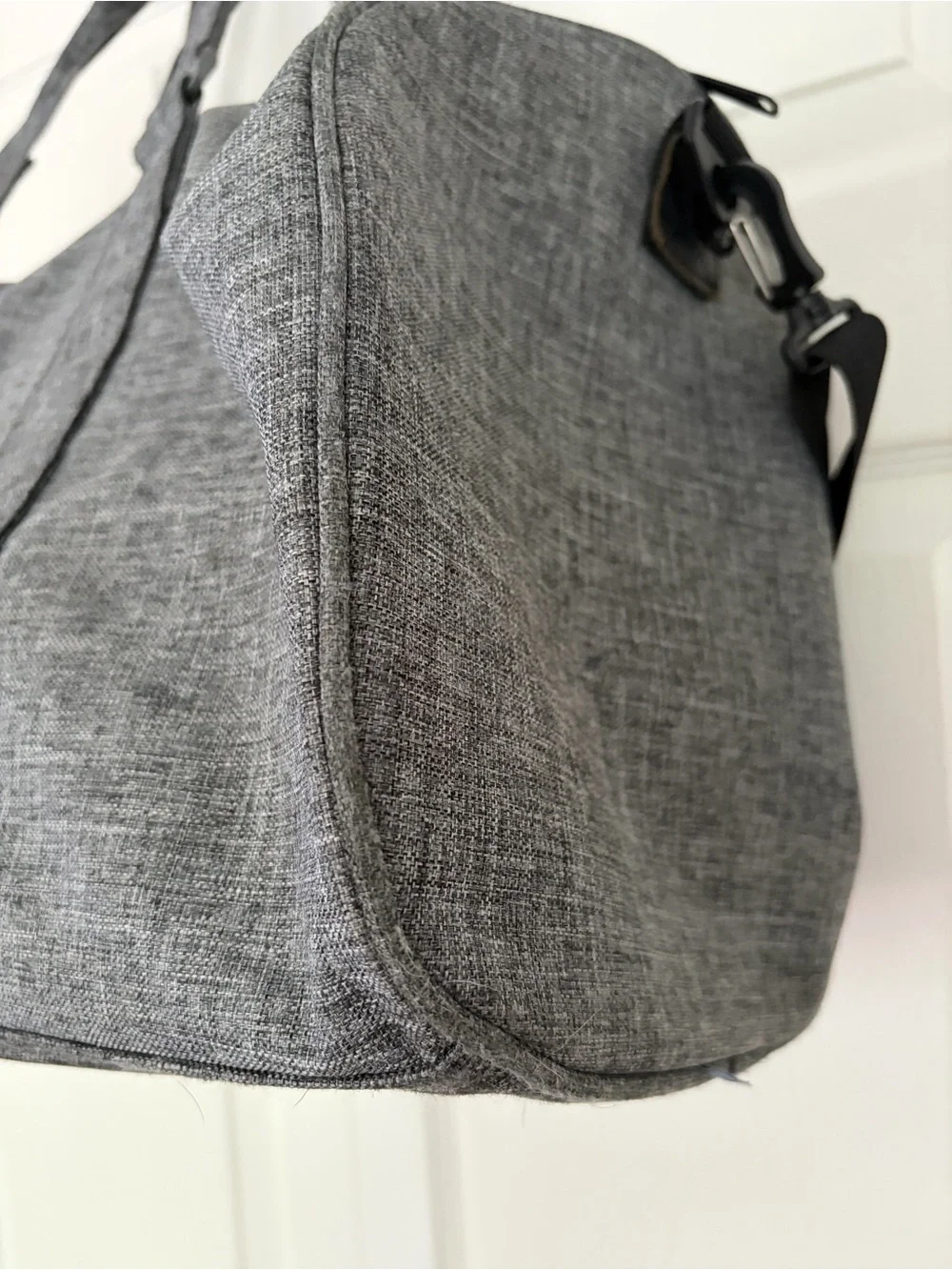 Herschel Supply Company Novel 20” Duffle Bag Travel Bag Gray